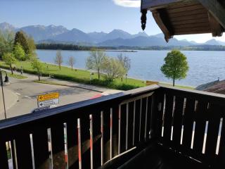 Direkt am Hopfensee- große Ferienwohnung - 6