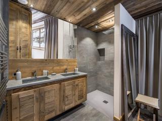 Duplex spacieux pour 14 pers. avec sauna, terrasse et parking, au pied des pistes - Méribel Village - FR-1-566-11 - Les Allues - 4