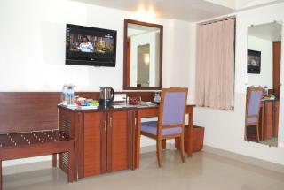 Hotel Abigail Regency - Shirdi - 6