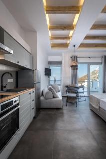 Vivere Luxury Suites - Pera Gyalos - 6