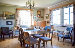 Awesome Home In Fitjar With Wifi - Fitjar - 4