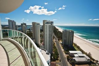 Pacific Views Resort - Gold Coast - 5
