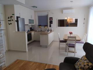 Apartman PEJIC,Makarska,Veliko Brdo - Makarska - 9