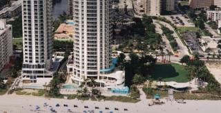 Best Resort Beach Front Condo - 9