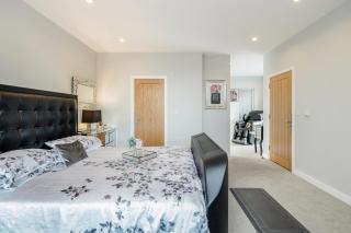 SILVERINGS a Beautifully designed Luxurious Townhouse - 1