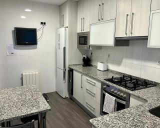 Large Apartment near FIRA and City Center - 5