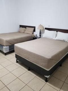 Judys Home - Bed and breakfast - Retalhuleu - 0