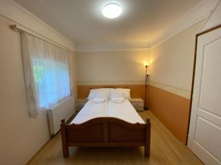 Rév1 Vendégház - 2