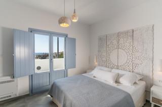 SantoRossa Luxury Villas - Emporio Santorini - 8