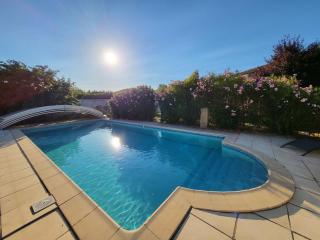 Gîte avec Piscine Lou Minèstraü - Entraigues-sur-la-Sorgue - 1