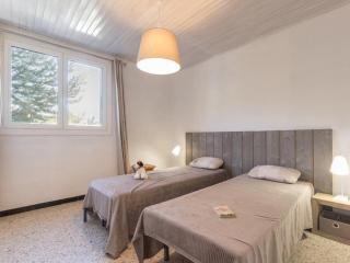 Appartement 3 pièces, 6 couchages - Chantemerle, Serre-Chevalier, balcon, parking, casier à ski - FR-1-330E-9 - Saint-Chaffrey - 2