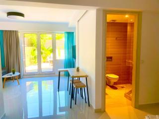 Haris white apartment - Roussospítion - 6