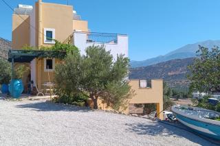 Το σπίτι που σε ταξιδεύει (The dream boat house). - Agia Galini - 8