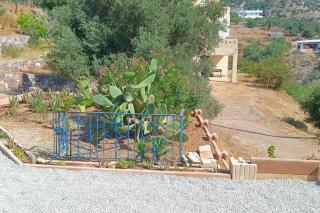 Το σπίτι που σε ταξιδεύει (The dream boat house). - Agia Galini - 2
