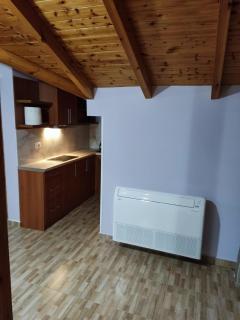 Lovely 1 - bedroom loft with free parking - Gjirokastër - 6