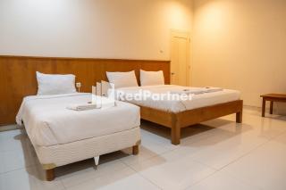 Villa Dora Jogja near Malioboro Area Mitra RedDoorz - Sentool - 0