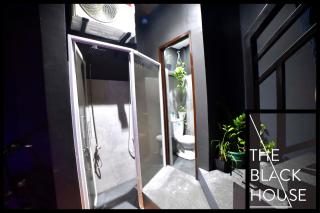 The Black House - Dulong Bayan - 1