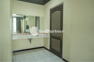 Akur Hotel Malioboro Mitra RedDoorz - 5