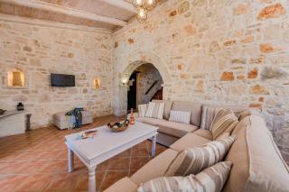 Villa Rizolia Epta by Villa Plus - Lithakia - 6
