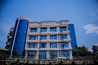 Madras Hotel and Apartments - Kigali - 2