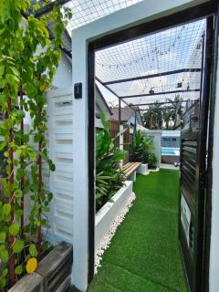 RUMAH AINA Homestay Bukit Changgang Private Pool - Kampong Melot - 2
