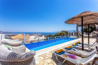 Villa Desire by Villa Plus - Elliniká - 0