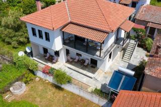 Zmas Studios - Chorto - 1