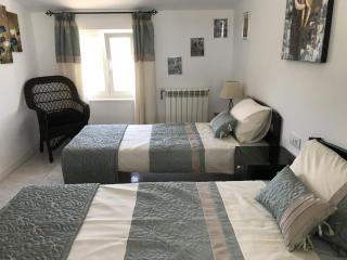 2 Bed-Sleeps 4-Mtn View-Private Pool & Terrace - Oria - 4