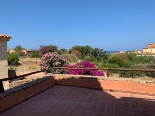 Residence Cala Rossa - Isola Rossa - 0