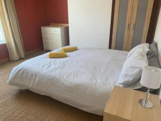 Highland Road House - Bath - 8