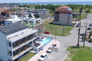 FOUR REASONS - Paralia Katerinis - 8