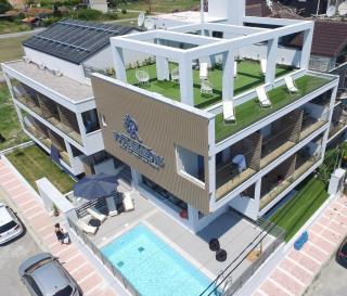 FOUR REASONS - Paralia Katerinis - 0