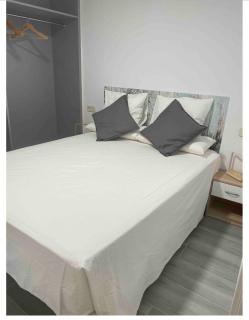 Madrid Villa Suites Bianco - Madrid - 9