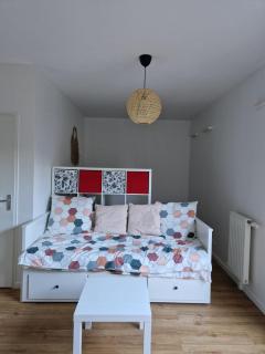 Appartement 20mn Paris Saint Lazare (4 personnes) - 0