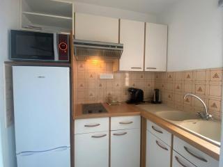 Appartement Cosy à 300m de la Plage, Parking Privé, Loggia Fermée, 4 Pers., 2 Étoiles - FR-1-225-758 - Argelès-sur-Mer - 6