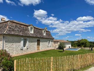 L Ecrin de Bricabeau Longère en pierres avec piscine privative - Saint-Méard-de-Gurçon - 0