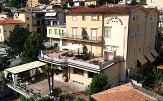 Hotel Dei Pini - Fiuggi - 0