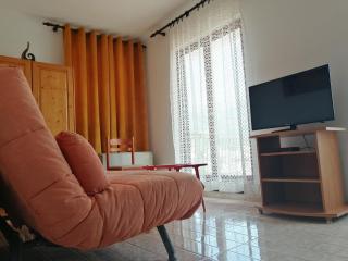 Lovely apartment with big terrace in Budva - Budva - 6