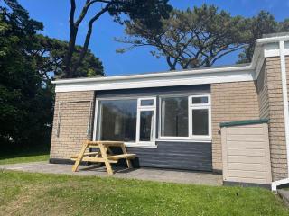 2 Bedroom Holiday Chalet near Bude - Kilkhampton - 3
