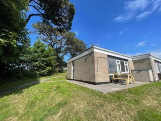 2 Bedroom Holiday Chalet near Bude - 9