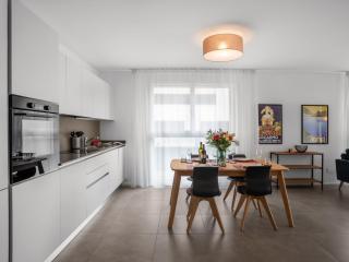 Apartment LocTowers A2-7-1 by Interhome - Locarno - 9