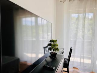 Idyllische Ferienwohnung mit Balkon & Ausblick - Arzbach - 4