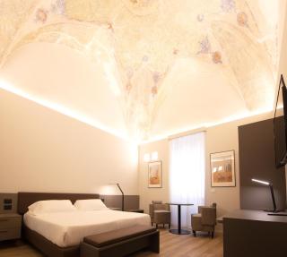Palazzo Bellocchi - Suites & Apartments - Brindisi - 4