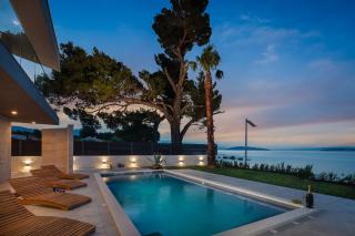 Beachfront Villa Tota with Pool - Kaštela - 9