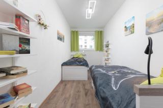 River and Port View Apartment by Noclegi Renters - Świnoujście - 5