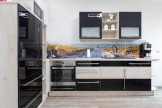 River and Port View Apartment by Noclegi Renters - Świnoujście - 3