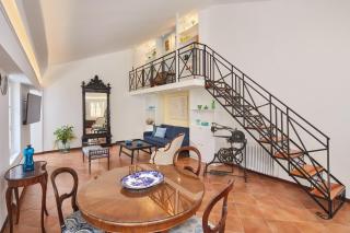 Muazzo Plaka Homes, Upper Home with Balcony & Ground Home No Balcony, by ThinkVilla - Atene - 4