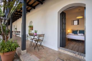 Conde Central Courtyard by Valcambre - Siviglia - 1