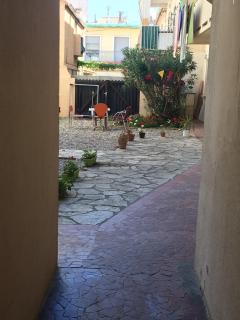 BEAU T2 RIVE GAUCHE ETAT NEUF CLIMATISE - 7