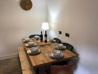 Rose Cottage. Family home on the river - Hawes - 1